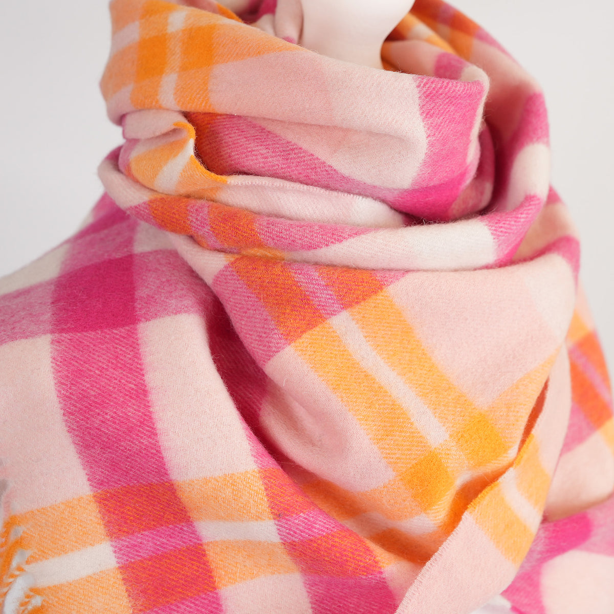 Heritage of Scotland 100% Lambswool Wide Scarf Soft Unisex Winter Wrap - Tartan & Check Designs - Scotts Check Pink Mix