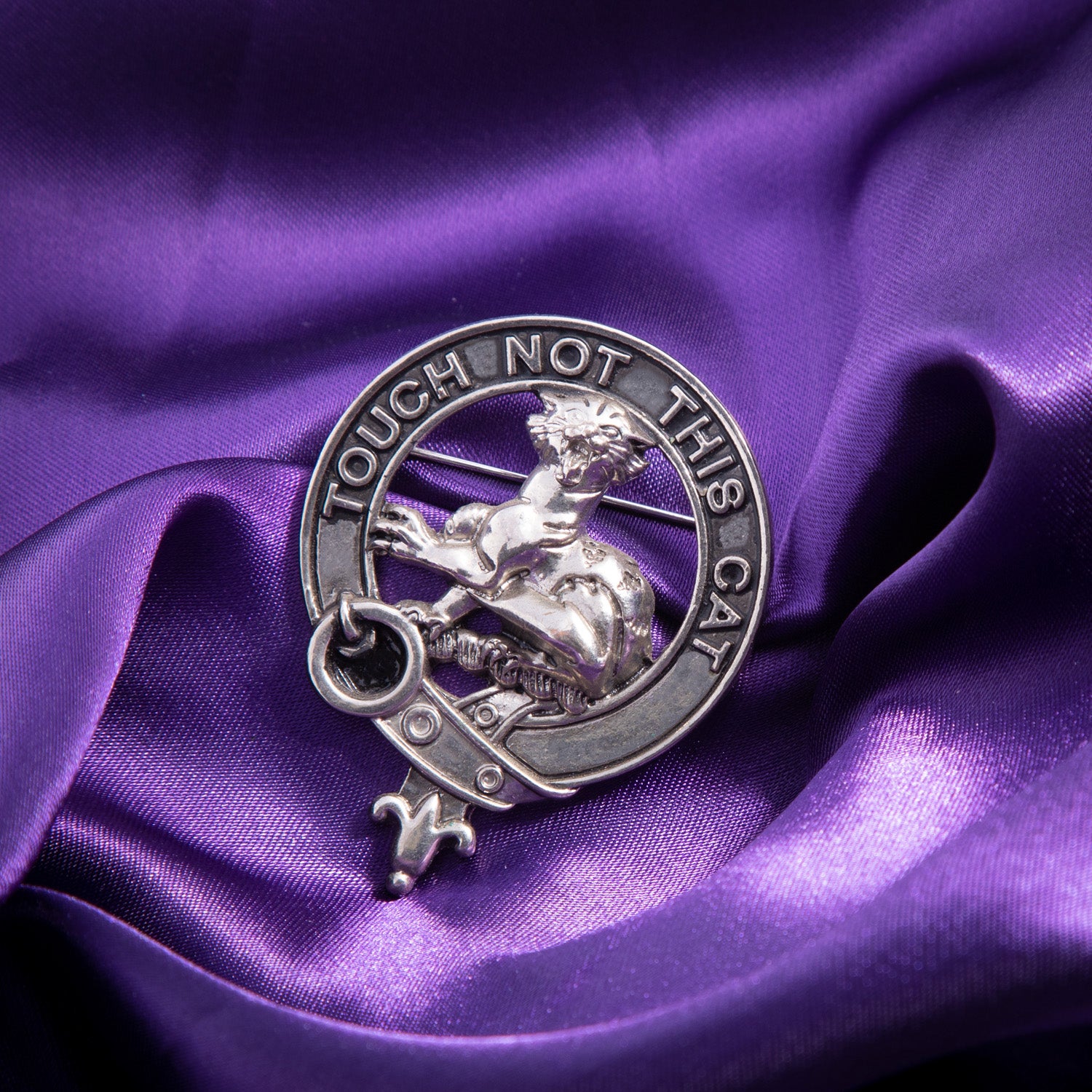 Clan Badge Macgillivray