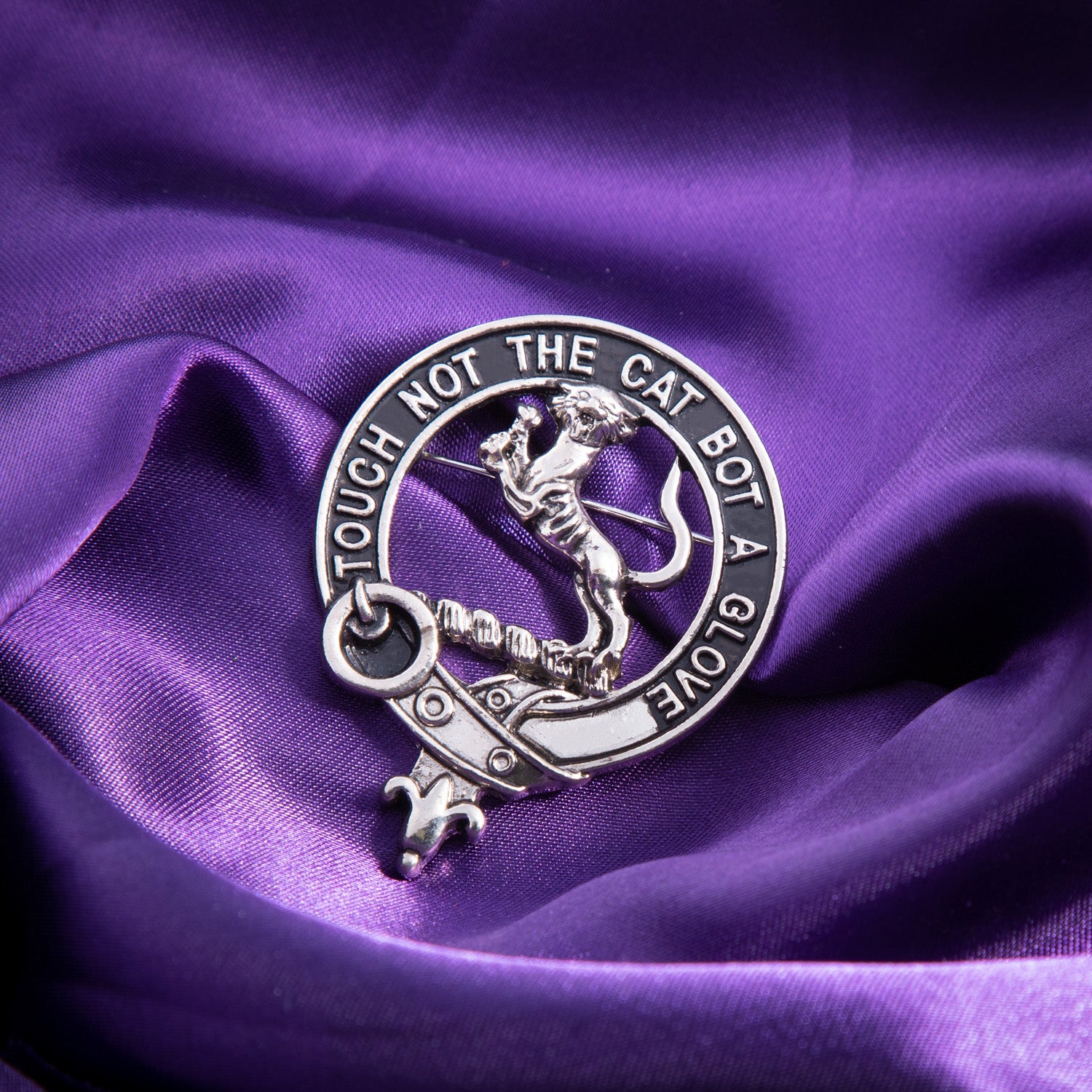 Clan Badge Macintosh
