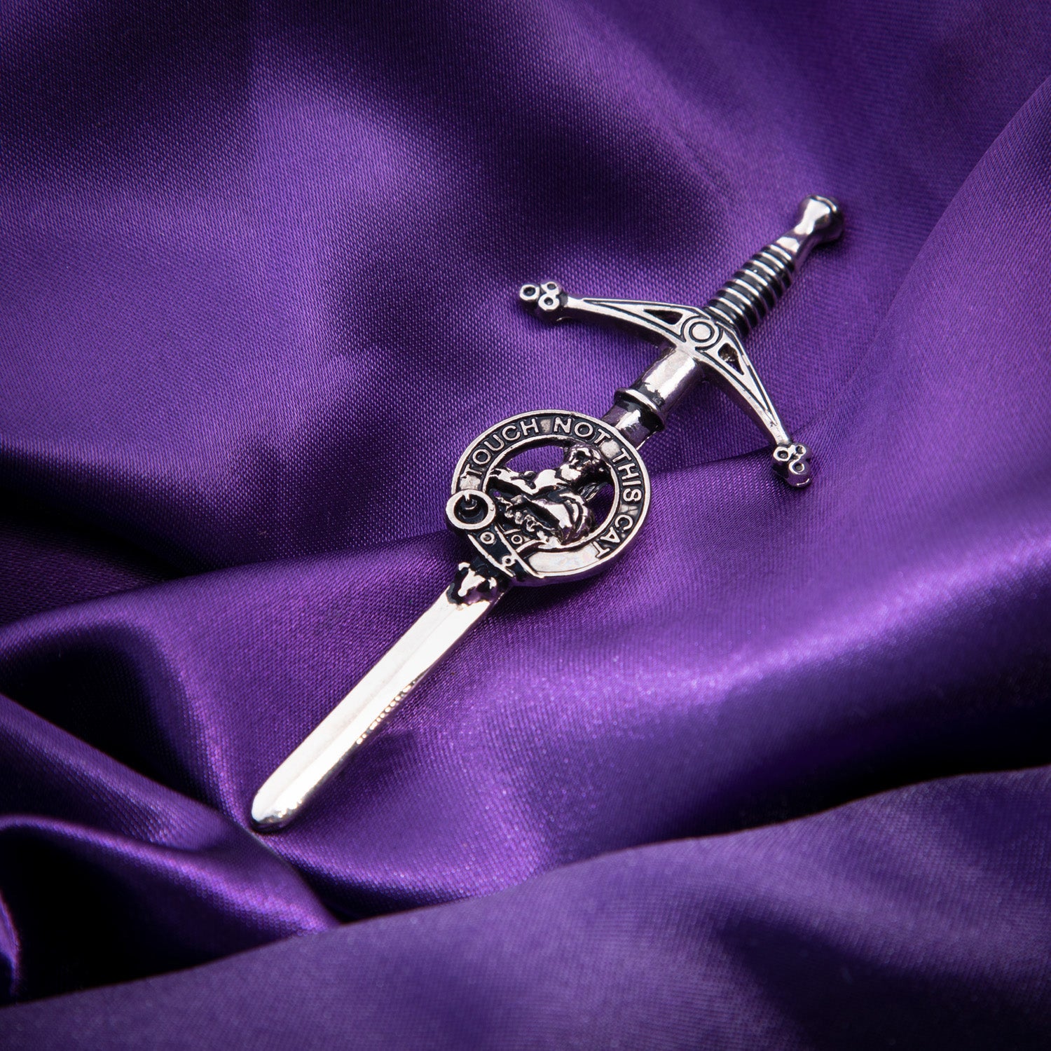 Clan Kilt Pin Macgillivray