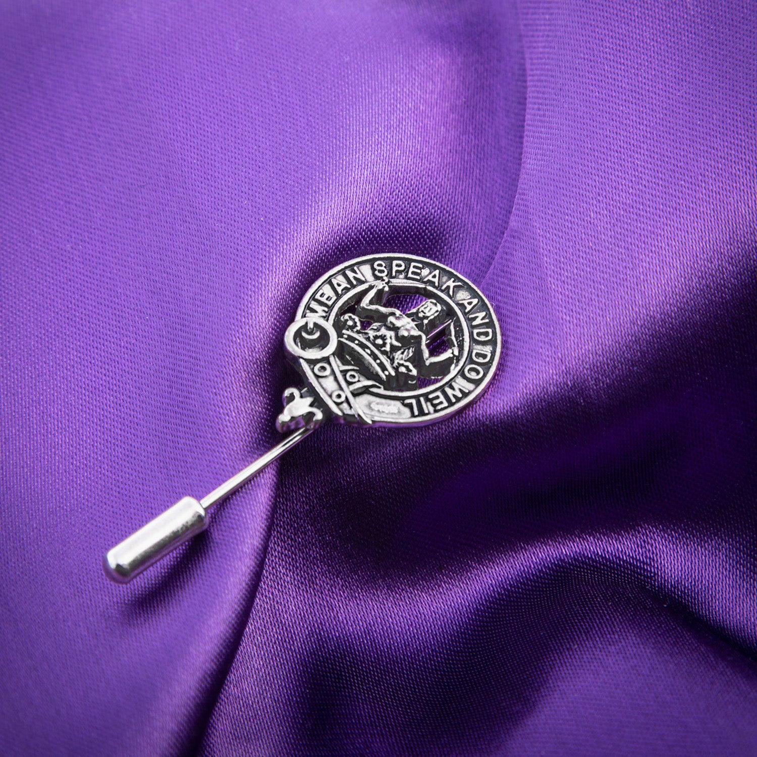 Clan Lapel Pin Urquhart