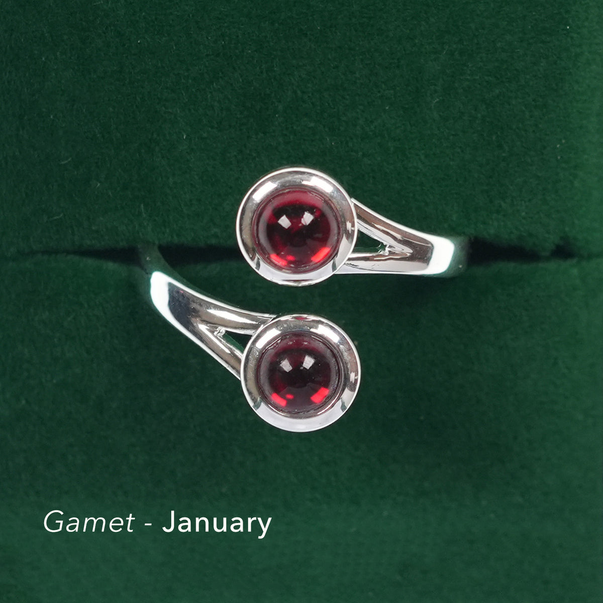 Art Pewter Celtic Birthstone Ring - Silver Plated Pewter - Made in Scotland - January (Gamet)