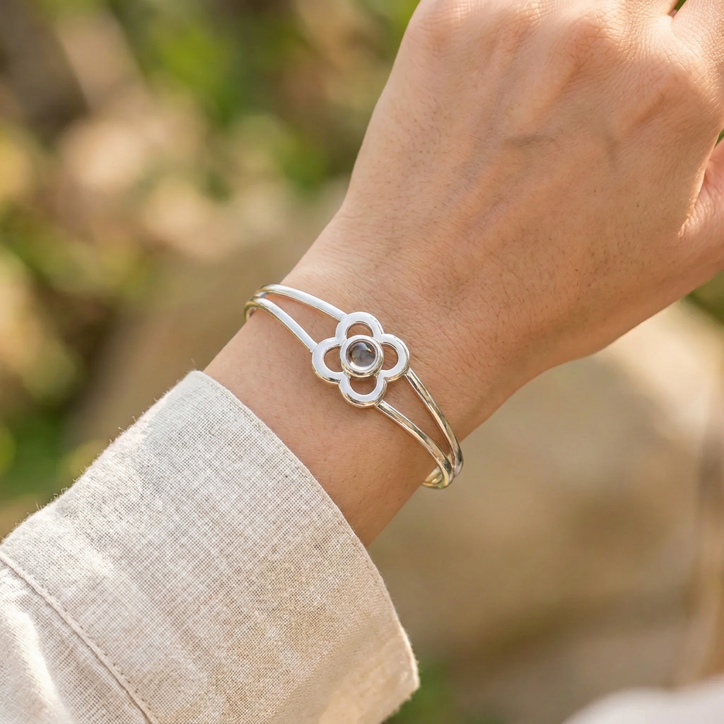 Art Pewter Birthstone Bangle - Silver Plated Pewter - Made in Scotland - April (Crystal)