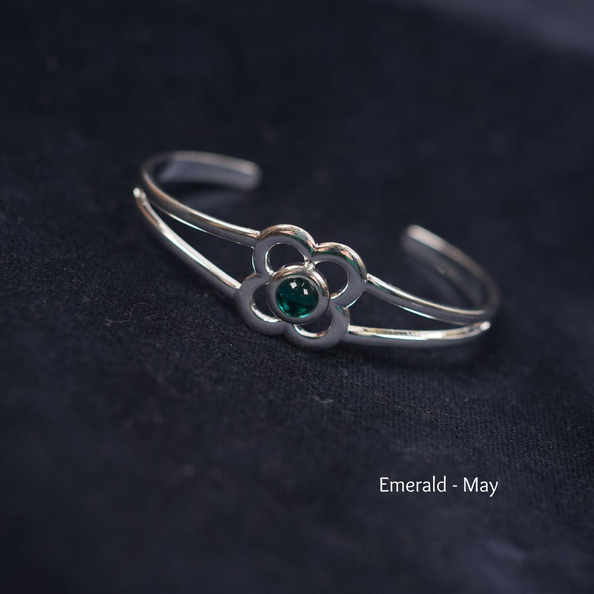 Art Pewter Birthstone Bangle - Silver Plated Pewter - Made in Scotland - May (Emerald)