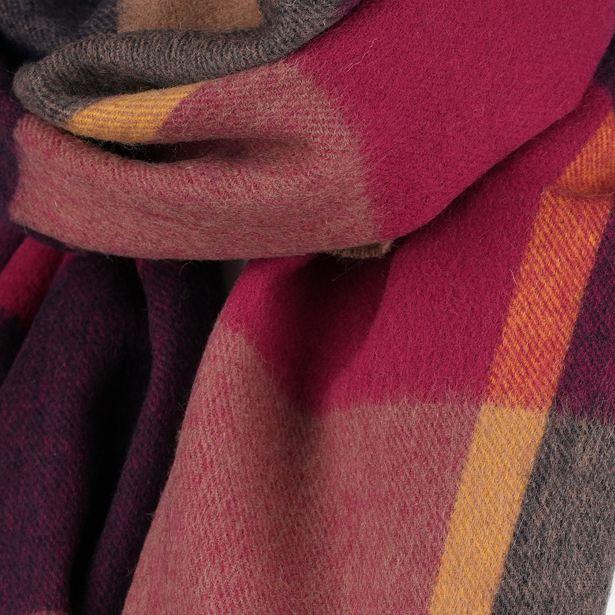 Heritage of Scotland 100% Lambswool Wide Scarf Soft Unisex Winter Wrap - Tartan & Check Designs - KIRKSTALL CHECK WINE