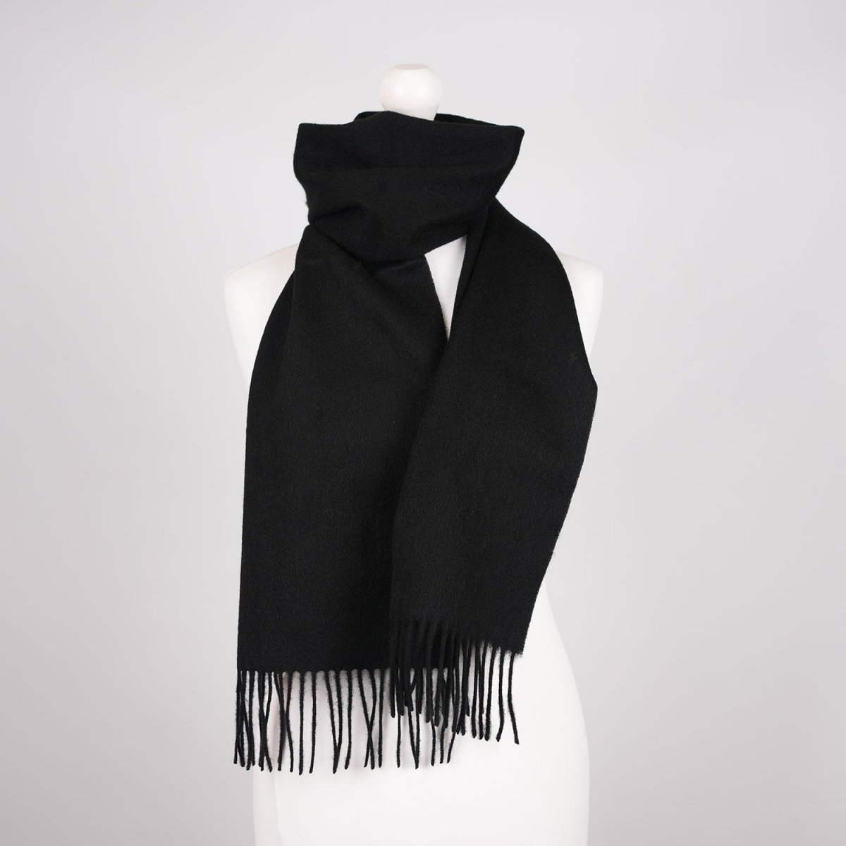 Edinburgh 100% Lambswool Scarf – Premium Soft Wool Wrap - BLACK