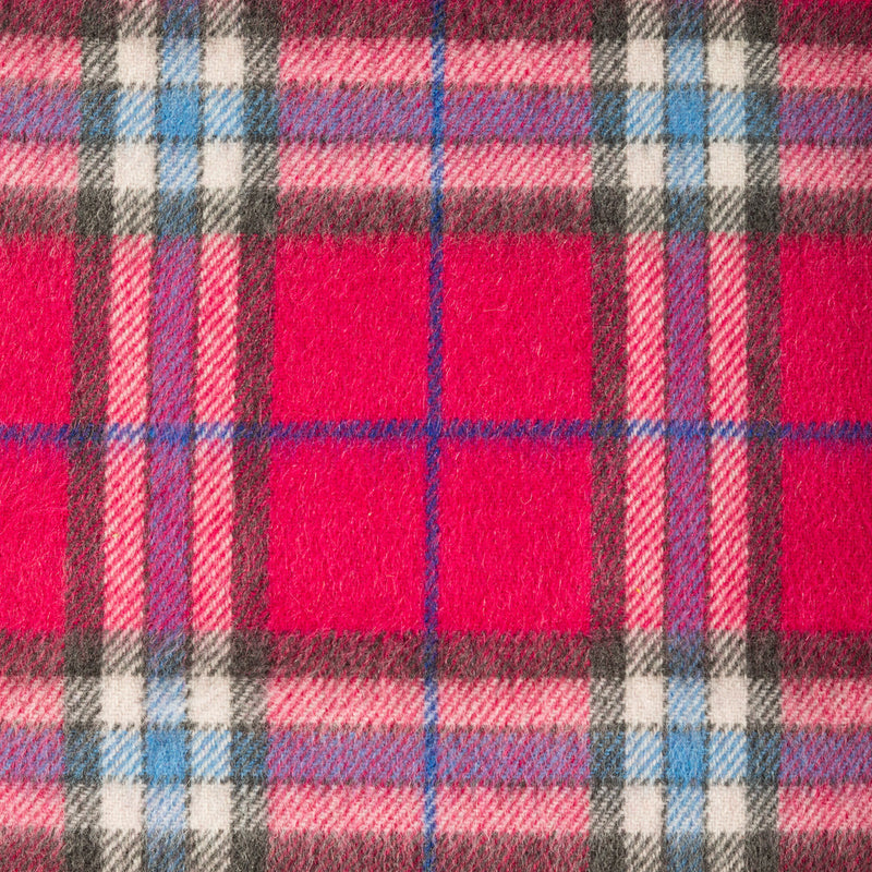 100% Cashmere Scarf Made In Scotland Pink Classic