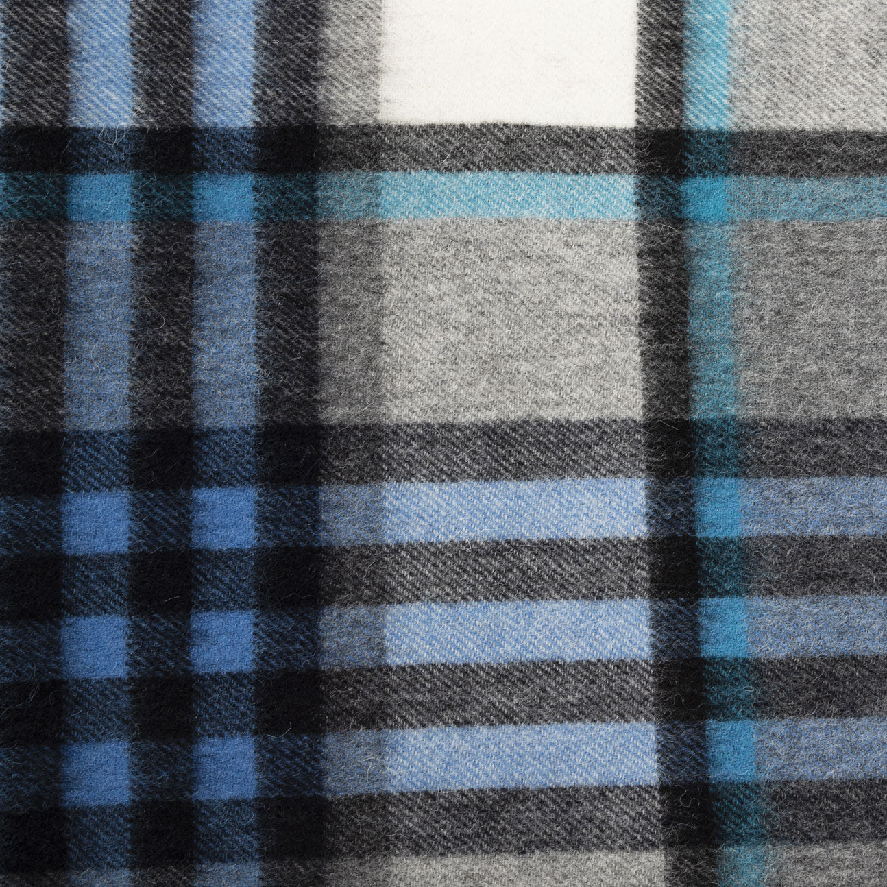 Edinburgh 100% Lambswool Tartan Scarf Chequer Tartan Bright Blue/Grey