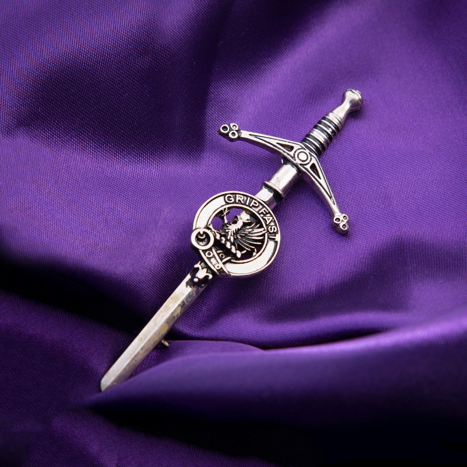 Clan Kilt Pin Leslie