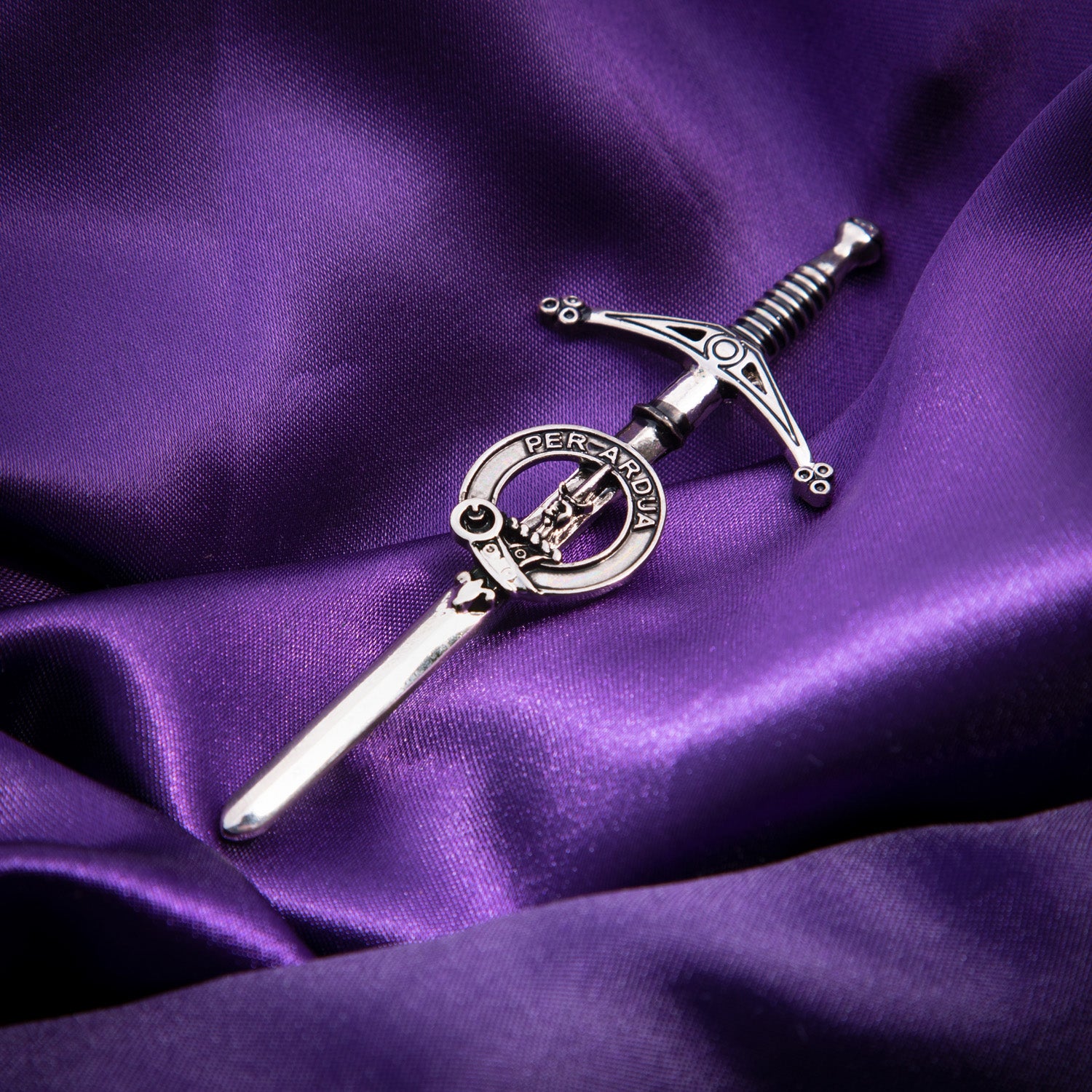 Clan Kilt Pin Macintyre