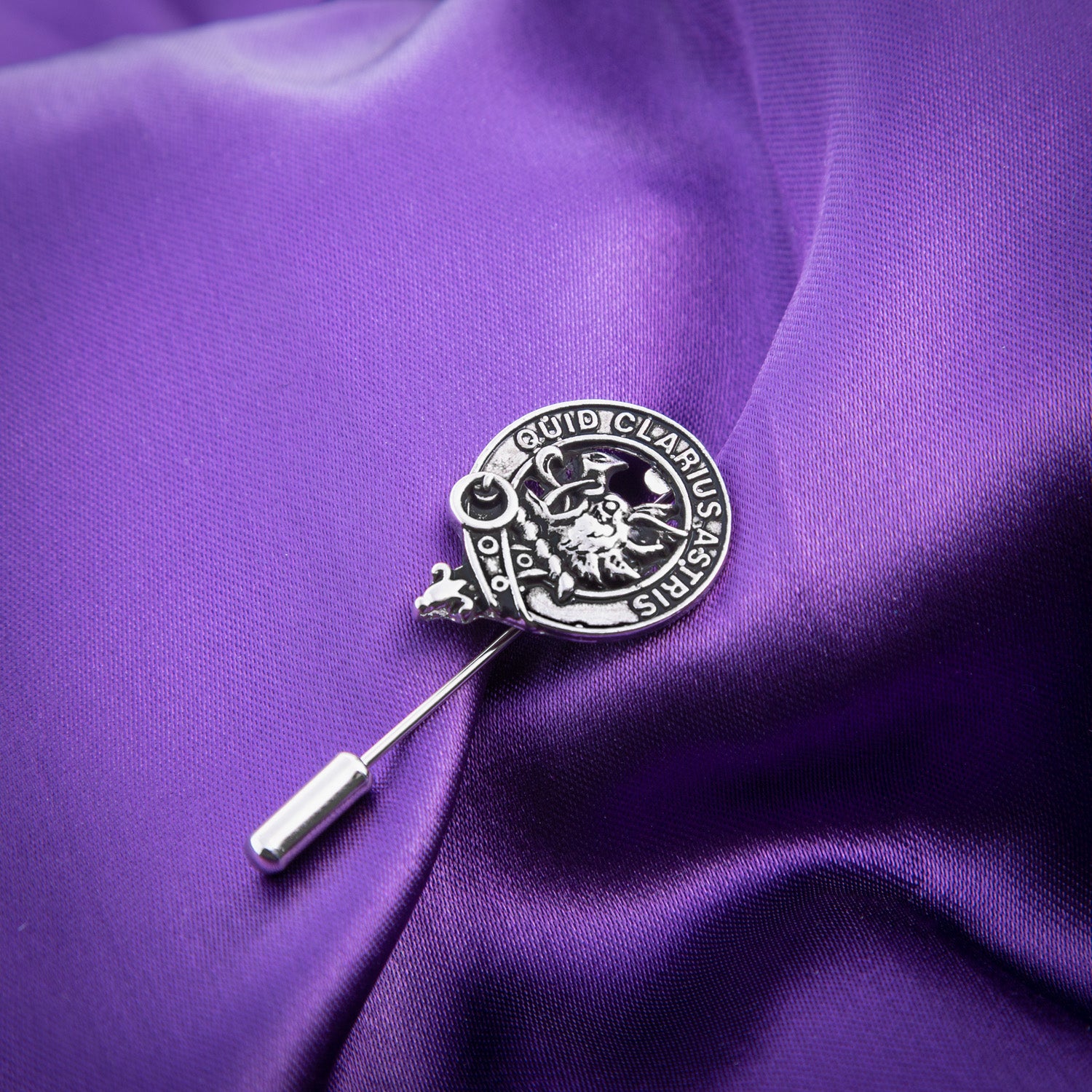 Clan Lapel Pin Baillie