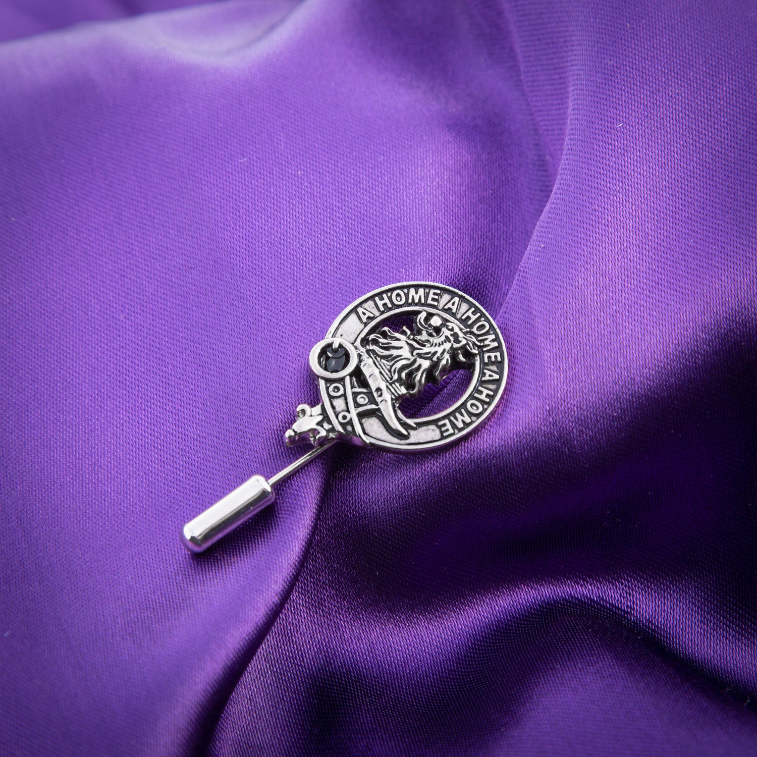 Clan Lapel Pin Home