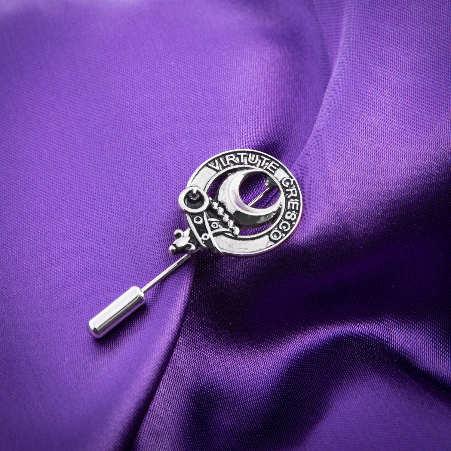 Clan Lapel Pin Leask