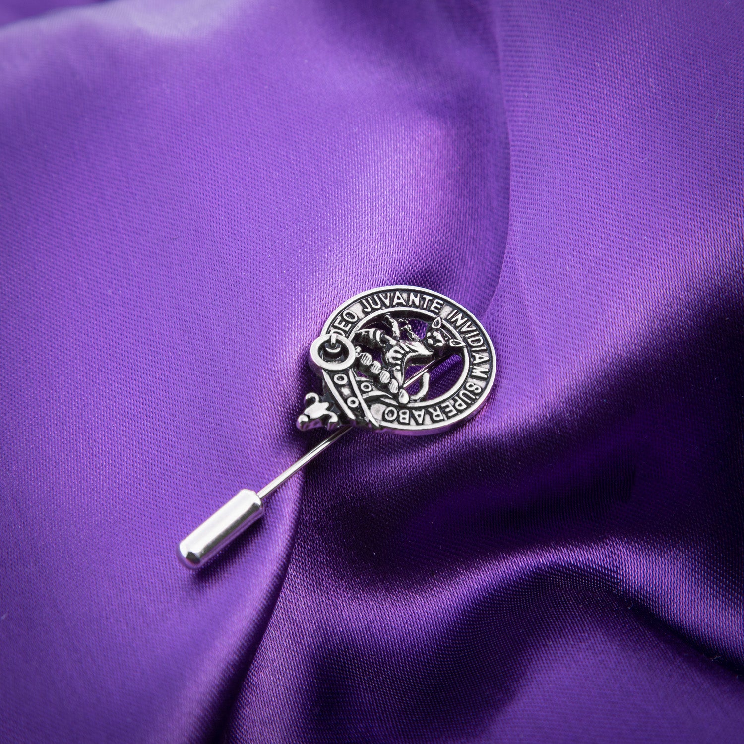 Clan Lapel Pin Macthomas