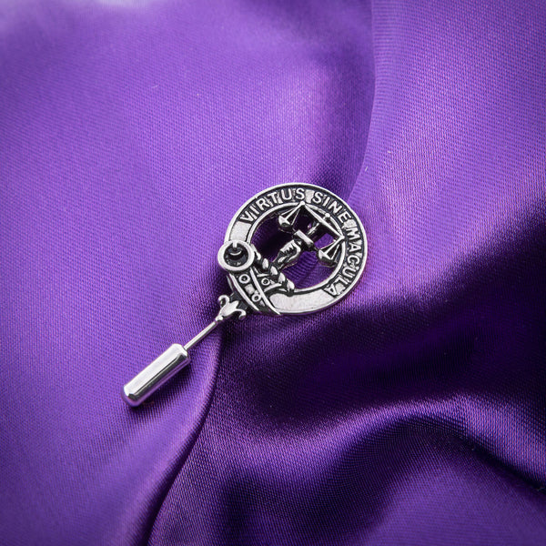 Clan Lapel Pin Russell