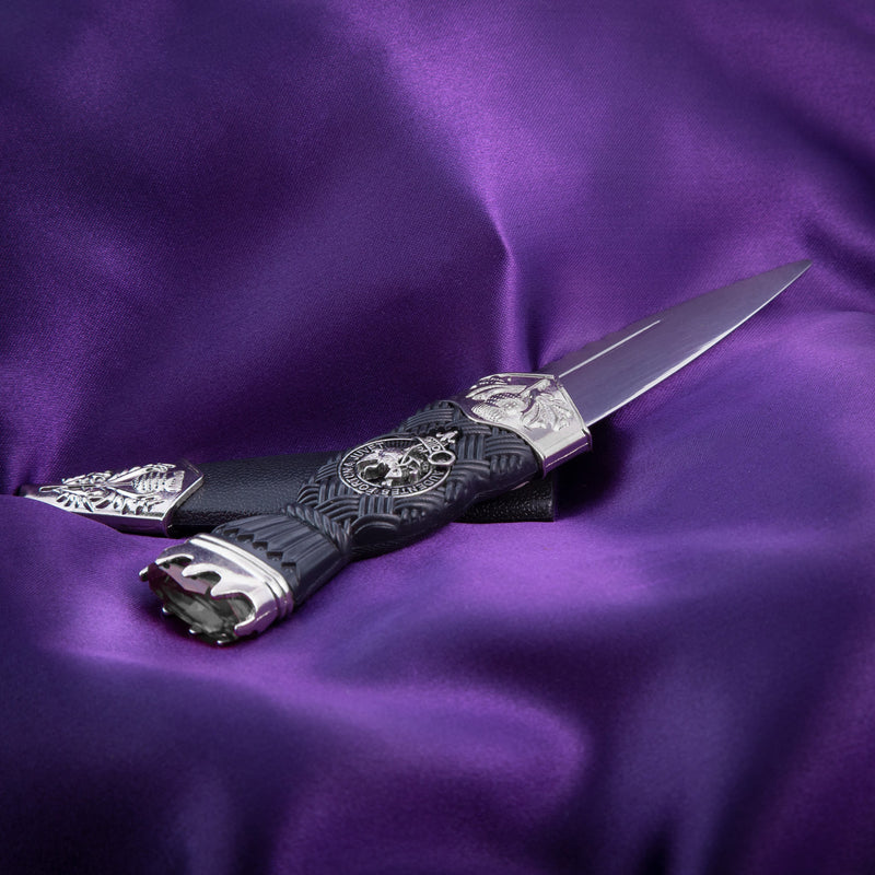 Clan Sgian Dubh Mackinnon