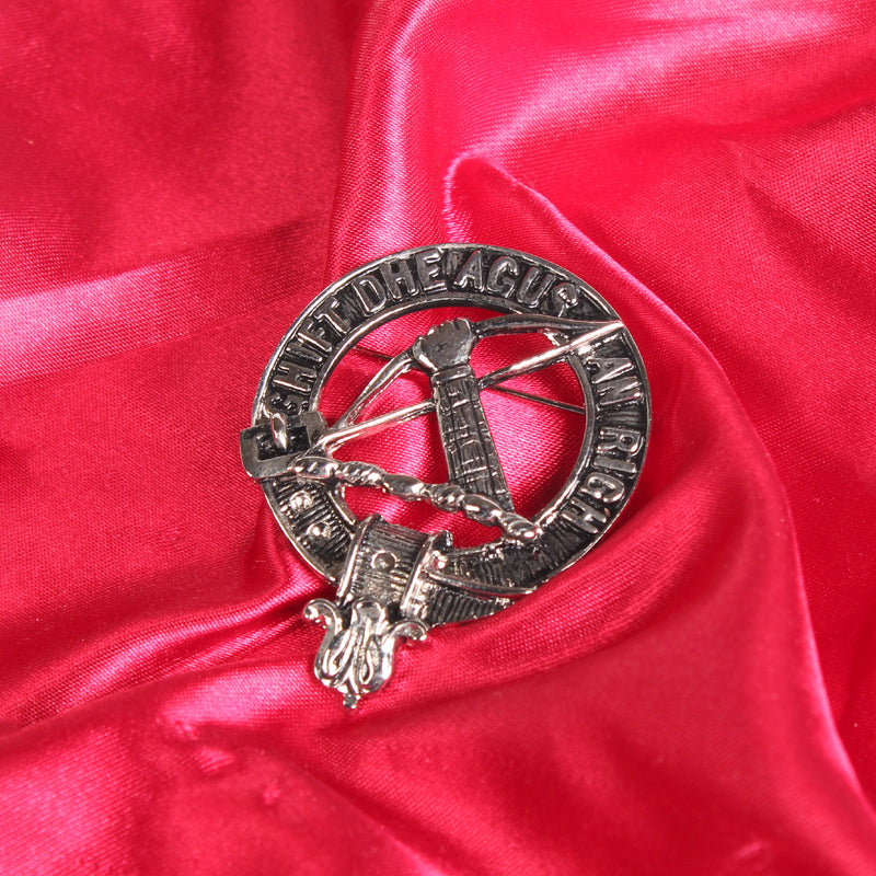 Art Pewter Clan Badge Macinnes