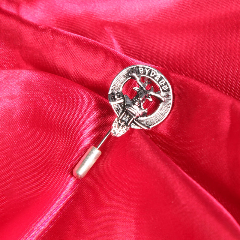 Art Pewter Lapel Pin Gordon