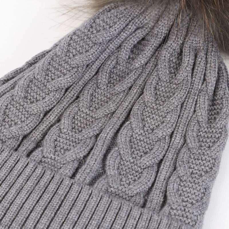 Cable Pom Hat Ft Derby Grey/Grey