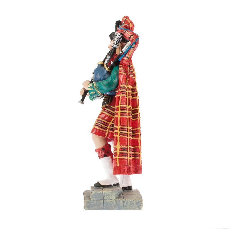 Royal Scots Piper Sculpture